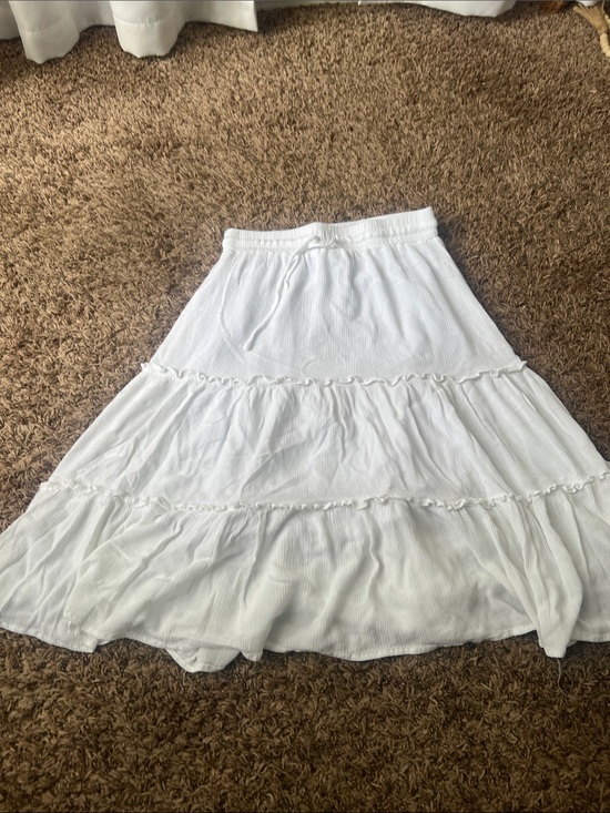 Passport Dresses & Skirts - Passport White Tiered Maxi Skirt